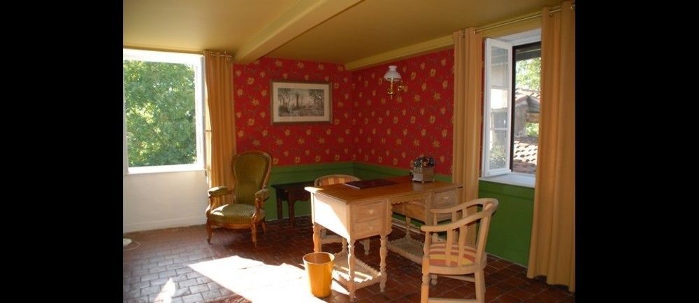 サン・ガルミエ Chez Jacotte Et Elia Bed & Breakfast エクステリア 写真