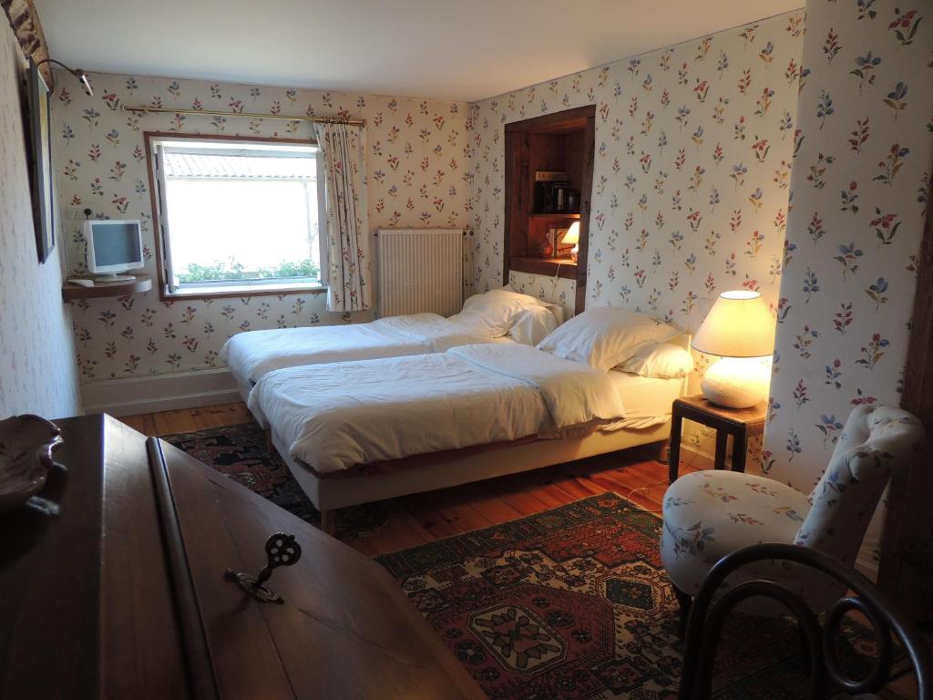 サン・ガルミエ Chez Jacotte Et Elia Bed & Breakfast エクステリア 写真